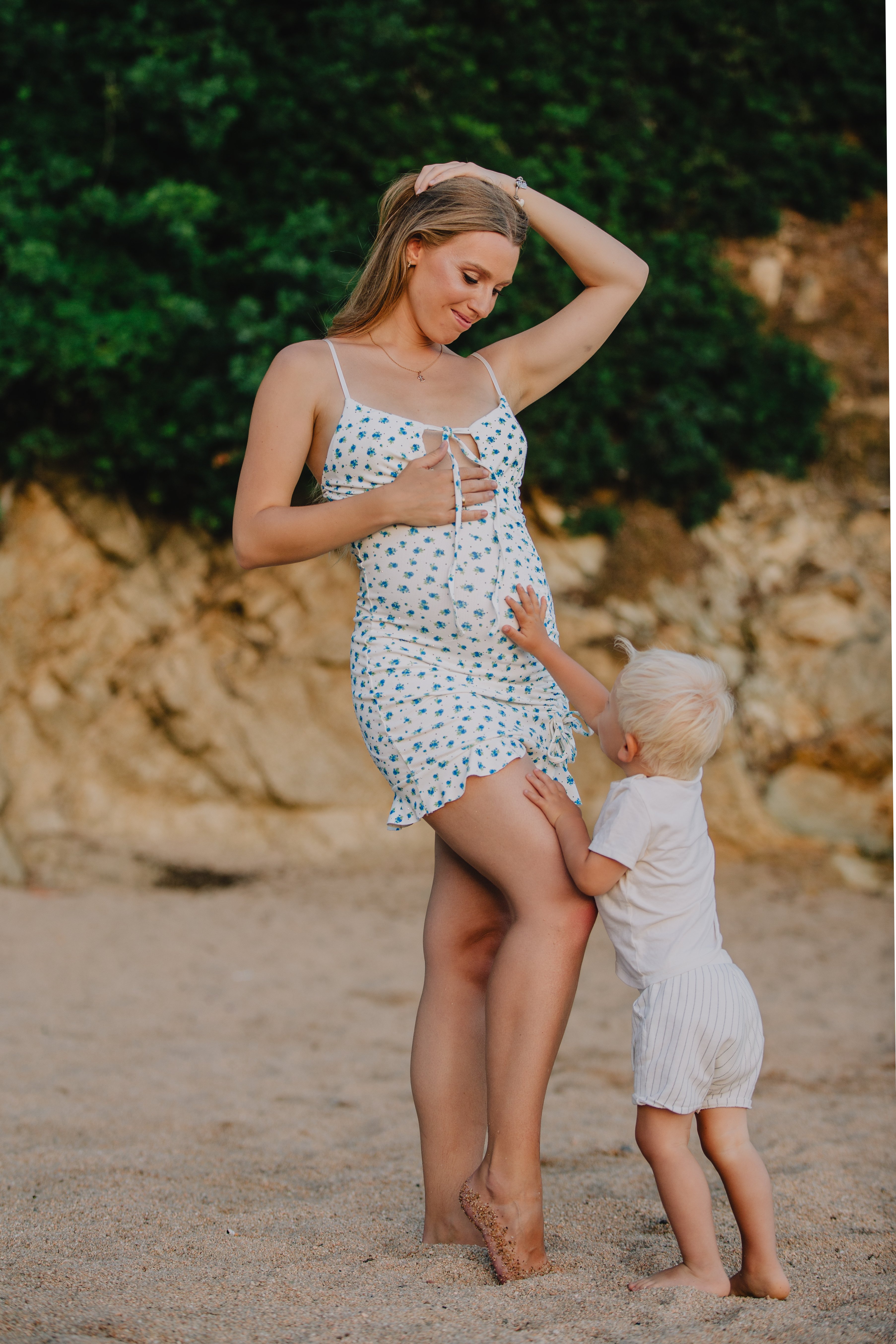 Maternity & first days — 11